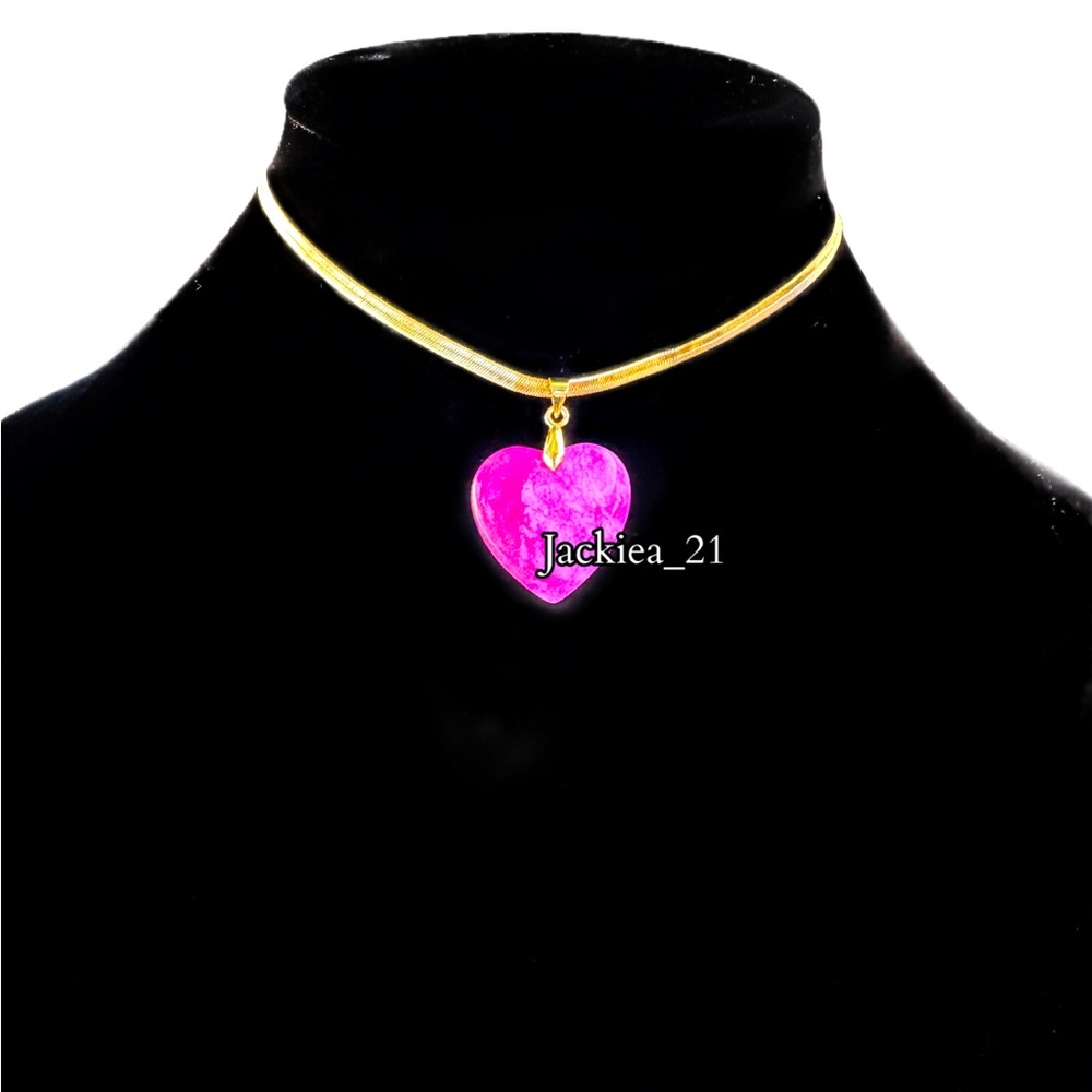 💙❤️ .925 Sterling silver and gold plated. Choker with Pink Jade Heart Pendant - Picture 3 of 6
